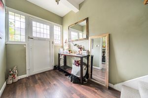 Entrance Hall angle 2- click for photo gallery